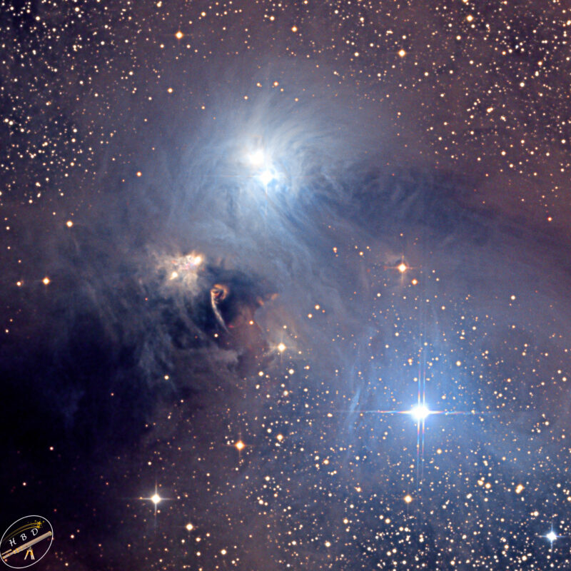 NGC6729 braeunlich und NGC6726 blaeulich Reflexionsnebel 800x800 - Nebel der SH